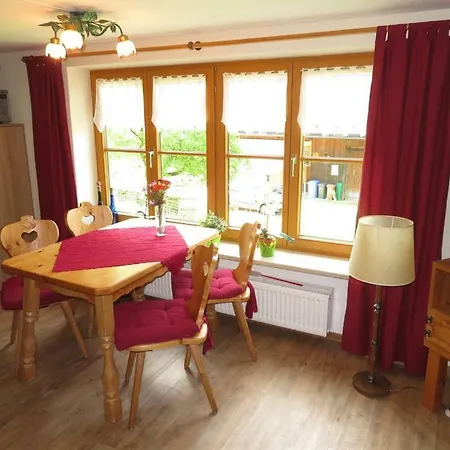 Haus Kennerknecht *